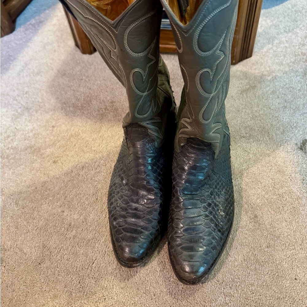 Men’s Vintage Nocona Dark Blue Python Snakeskin Cowboy Boots 10 D USA